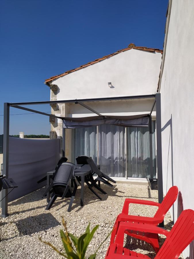 Domaine Moulin D' Elemiah Apartment Gemozac Bagian luar foto